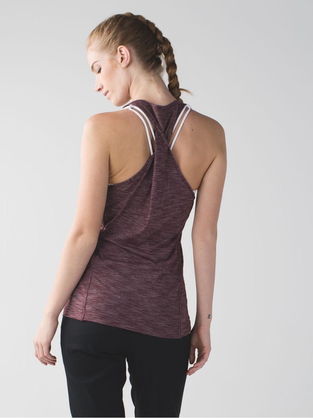 Lululemon Go Everywhere Tank
Heathered Bordeaux Drama